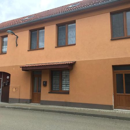 Cyklo-Moto Apartman Lomnice nad Luznici ภายนอก รูปภาพ